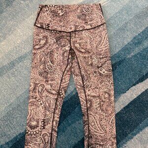 Lululemon High Times Pant Antique Paisley White Black, Size 8, Like New